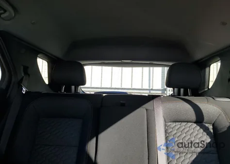 2021 Chevrolet Equinox Lt z USA, uszkodzony, nr VIN 2GNAXUEV3M6104630